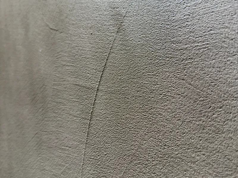 Einfamilienhaus in Binningen – Fugenlose Bäder, Sauna & Limewash-Technik